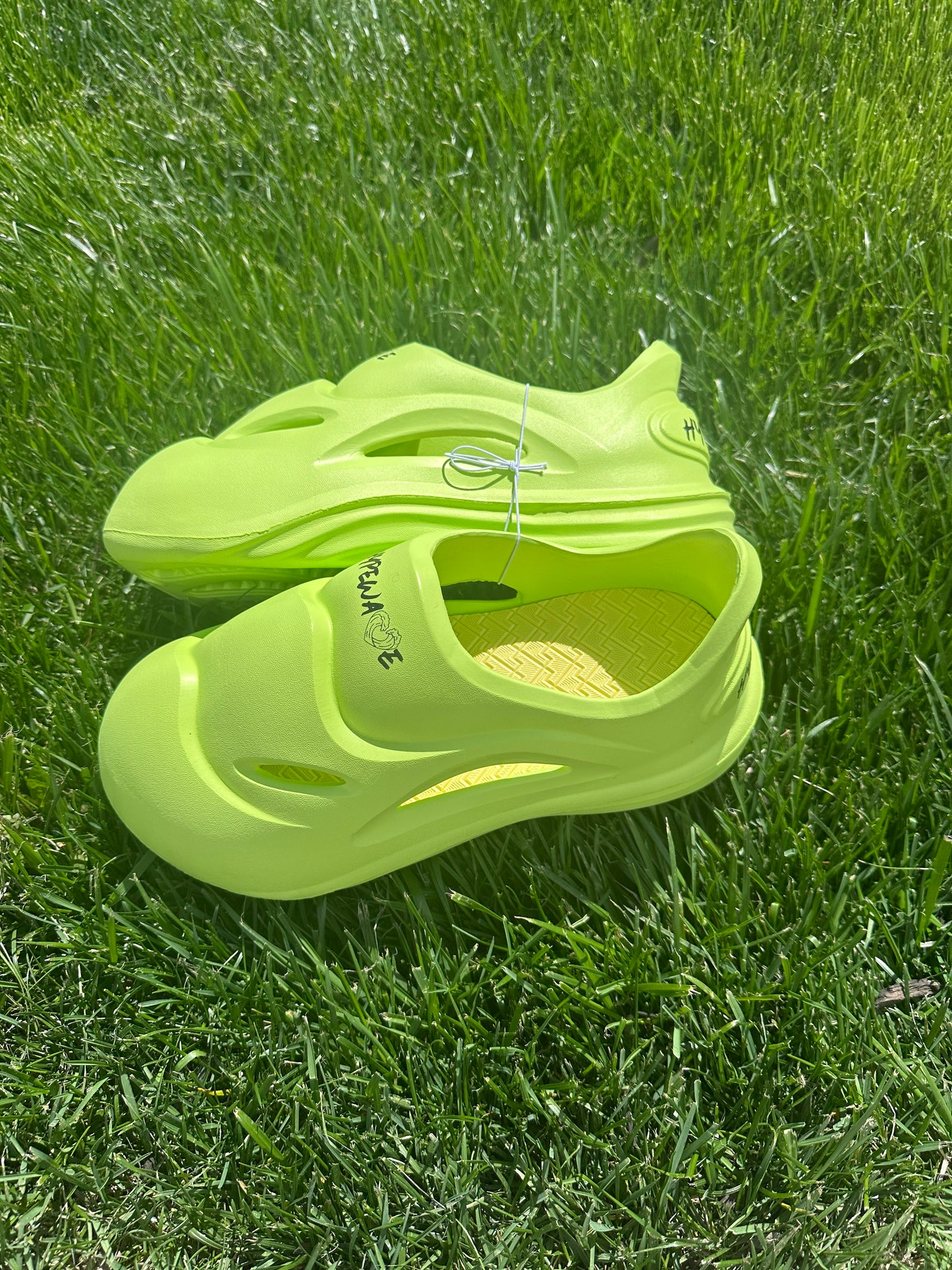 Hyperfoams